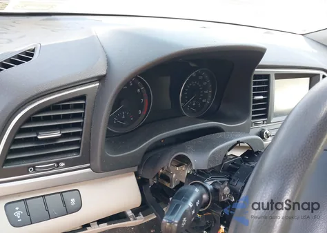 2017 Hyundai Elantra Se из США, поврежденный, VIN 5NPD84LFXHH026556